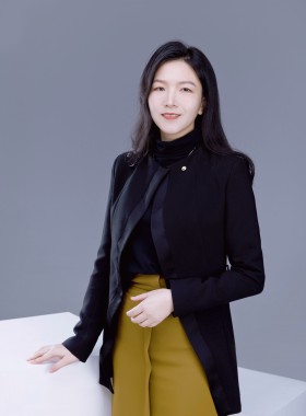 余红梅律师
